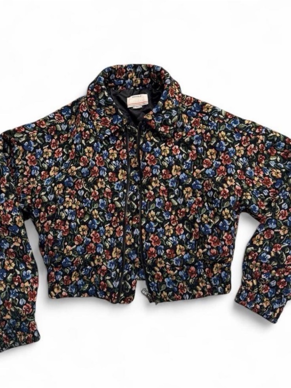Kimchi Blue Floral Quilted Puffer Jacket - Black Multicolor